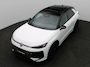 Volkswagen T-Roc 1.5 eTsi R-Line First Edition 150PK DSG Pano-Schuifdak, Trekhaak, Black Style, 20" LM Velgen, Keyless, Side Asisst, Matrix LED-Verlichting, Achteruitrijcamera
