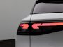 Volkswagen T-Roc 1.5 eTsi R-Line First Edition 150PK DSG Pano-Schuifdak, Trekhaak, Black Style, 20" LM Velgen, Keyless, Side Asisst, Matrix LED-Verlichting, Achteruitrijcamera