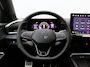 Volkswagen T-Roc 1.5 eTsi R-Line First Edition 150PK DSG Pano-Schuifdak, Trekhaak, Black Style, 20" LM Velgen, Keyless, Side Asisst, Matrix LED-Verlichting, Achteruitrijcamera