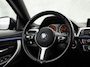 BMW 4-Serie Gran Coupe 418i M Sport Automaat (NAP, SCHUIFDAK, M PAKKET, GROOT NAVI, HARMAN/KARDON, STOELVERWARMING, GETINT GLAS, SPORTSTOELEN, PARKEERSENSOREN, NIEUWE APK, NIEUWSTAAT)