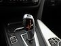 BMW 4-Serie Gran Coupe 418i M Sport Automaat (NAP, SCHUIFDAK, M PAKKET, GROOT NAVI, HARMAN/KARDON, STOELVERWARMING, GETINT GLAS, SPORTSTOELEN, PARKEERSENSOREN, NIEUWE APK, NIEUWSTAAT)