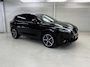 Nissan Qashqai 1.3 MHEV Xtronic Tekna / Nederlandse Auto / Trekhaak 1800 KG / All Seasonbanden / Panoramadak / Navigatie / 360 Graden Camera / Elektrische Kofferbak / Half Lederenbekleding / Adaptive Cruise Control / Climate Control /