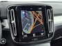 Volvo XC40 1.5 T3 Momentum Business | Climate Control / ECC | Licht metalen velgen 19 inch | Cruise control | Navigatie | Park Distance Control voor en achter |