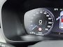 Volvo XC40 1.5 T3 Momentum Business | Climate Control / ECC | Licht metalen velgen 19 inch | Cruise control | Navigatie | Park Distance Control voor en achter |
