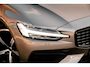 Volvo V60 2.0 B3 Momentum 163 PK 1e Eig Adaptive Stoel/stuurverw. Camera 20''