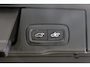 Volvo XC60 2.0 T4 Momentum Pro | Climate control | Parkeersensoren | Navigatie | Trekhaak | LED | Stuur & stoel verwarming |