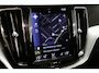 Volvo XC60 2.0 T4 Momentum Pro | Climate control | Parkeersensoren | Navigatie | Trekhaak | LED | Stuur & stoel verwarming |