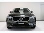 Volvo XC60 2.0 T4 Momentum Pro | Climate control | Parkeersensoren | Navigatie | Trekhaak | LED | Stuur & stoel verwarming |