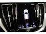 Volvo XC60 2.0 T4 Momentum Pro | Climate control | Parkeersensoren | Navigatie | Trekhaak | LED | Stuur & stoel verwarming |