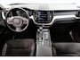 Volvo XC60 2.0 T4 Momentum Pro | Climate control | Parkeersensoren | Navigatie | Trekhaak | LED | Stuur & stoel verwarming |
