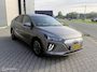 Hyundai Ioniq Electric Premium 38 kWh | Leder | Stoelkoeling | Stoelverwarming | Camera | Allseason