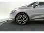 Renault Clio Estate 1.5 dCi ECO Dynamique | Parkeersensoren voor + achter | Armsteun | Navigatie