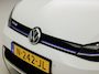 Volkswagen E-Golf e-Golf Sportline Deluxe Automaat (VIRTUAL COCKPIT, SOH 91,6%, APPLE CARPLAY, GROOT NAVI, CAMERA, STOELVERWARMING, SPORTSTOELEN, LED KOPLAMPEN, ADAPTIVE CRUISE, GETINT GLAS, NIEUWSTAAT)
