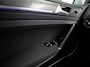 Volkswagen E-Golf e-Golf Sportline Deluxe Automaat (VIRTUAL COCKPIT, SOH 91,6%, APPLE CARPLAY, GROOT NAVI, CAMERA, STOELVERWARMING, SPORTSTOELEN, LED KOPLAMPEN, ADAPTIVE CRUISE, GETINT GLAS, NIEUWSTAAT)