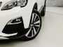 Peugeot 3008 1.2 PureTech Allure Automaat (APPLE CARPLAY, GROOT NAVI, LEDER, GETINT GLAS, SPORTSTOELEN, PARKEERSENSOREN, LANE ASSIST, CRUISE, NIEUWSTAAT)