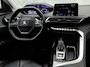 Peugeot 3008 1.2 PureTech Allure Automaat (APPLE CARPLAY, GROOT NAVI, LEDER, GETINT GLAS, SPORTSTOELEN, PARKEERSENSOREN, LANE ASSIST, CRUISE, NIEUWSTAAT)
