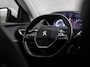 Peugeot 3008 1.2 PureTech Allure Automaat (APPLE CARPLAY, GROOT NAVI, LEDER, GETINT GLAS, SPORTSTOELEN, PARKEERSENSOREN, LANE ASSIST, CRUISE, NIEUWSTAAT)