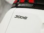 Peugeot 3008 1.2 PureTech Allure Automaat (APPLE CARPLAY, GROOT NAVI, LEDER, GETINT GLAS, SPORTSTOELEN, PARKEERSENSOREN, LANE ASSIST, CRUISE, NIEUWSTAAT)