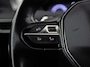 Peugeot 3008 1.2 PureTech Allure Automaat (APPLE CARPLAY, GROOT NAVI, LEDER, GETINT GLAS, SPORTSTOELEN, PARKEERSENSOREN, LANE ASSIST, CRUISE, NIEUWSTAAT)