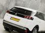 Peugeot 3008 1.2 PureTech Allure Automaat (APPLE CARPLAY, GROOT NAVI, LEDER, GETINT GLAS, SPORTSTOELEN, PARKEERSENSOREN, LANE ASSIST, CRUISE, NIEUWSTAAT)