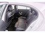 Mercedes-Benz A-klasse 220 Advantage (SFEERVERLICHTING, STOELVERWARMING, ACHTERUITRIJCAMERA)