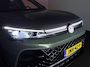 Volkswagen Tiguan 1.5 eHybrid R-Line Edition 204pk - 20 Inch - Panoramadak - Trekhaak - Navigatie