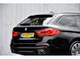 BMW 5-Serie Touring 520i High Executive Edition | Pano-dak | Trekhaak | NL-Auto |