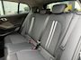 BMW 1-Serie 118i 140PK AUTOMAAT HE PANO/H&K/APPCARPLAY/HUD/ NAVI/DIGICOCKPIT/LED/2XKEYLESS/P-CAM/2XPDC/CLIMA/STUURWIELVERWARMING/MEDIA/S&S/SPORTZETELS/LMV - NL AUTO - KM=NAP - 2. EIG. -
