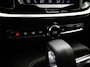 Volvo V60 2.0 T6 PLUG IN HYBRID 350 PK AWD PLUS DARK + WEGKL. TREKHAAK | ADAPTIVE CRUISE | LEDER | CAMERA