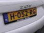 Renault Zoe 52kWh SOH 95% Eigen Accu R110 Warmtepomp Navi Ecc Pdc Isofix Bluetooth Apple Carplay/Android Auto Cruise Control Life Keyless Regen-Lichtsensor Privacy Glas Led DAB 1e Eigenaar Origineel Nederlandse Auto