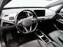 Volkswagen ID.3 First Plus 58 kWh 204 Pk | Trekhaak | Full LED | Adaptive Cruise | Camera | Navigatie | Leer | Stoelverwarming | 19 Inch