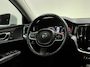 Volvo V60 2.0 B3 Momentum Business | NAVI | TREKHAAK | ACC | KEYLESS | STUUR-/STOELVERWARMING |