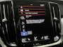 Volvo V60 2.0 B3 Momentum Business | NAVI | TREKHAAK | ACC | KEYLESS | STUUR-/STOELVERWARMING |