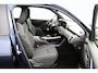 Toyota Urban Cruiser Dynamic 61 kWh | Stuur en stoelverwarming | Navigatie | Parkeersensoren | All season banden |