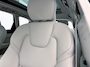 Volvo XC60 2.0 T6 Plug-in LongRange AWD Essential Bright / NL Auto / Panoramadak / Leder / Pdc+Camera / Lmv.21"/ Radio multimedia / Stoel-Stuurverwarming /