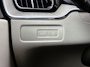 Volvo XC60 2.0 T6 Plug-in LongRange AWD Essential Bright / NL Auto / Panoramadak / Leder / Pdc+Camera / Lmv.21"/ Radio multimedia / Stoel-Stuurverwarming /