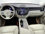 Volvo XC60 2.0 T6 Plug-in LongRange AWD Essential Bright / NL Auto / Panoramadak / Leder / Pdc+Camera / Lmv.21"/ Radio multimedia / Stoel-Stuurverwarming /