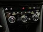 Volkswagen T-Roc 1.5 TSi 150 Pk Automaat Sport Business R-Line | Stoel/Stuurverwarming | Beats Audio | Panorama dak | Keyless | Camera | Trekhaak | 19 Inch