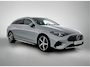 Mercedes-Benz CLA Shooting Brake 250+ Business Solution AMG 85 kWh | Advanced Plus pakket | Parkeerpakket | Trekhaak | Vast panoramadak | Warmtewerend, donkergetint glas | 18 inch vijfspaaks lichtmetalen AMG-velgen | GUARD 360° | Sportstoelen |