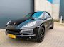 Porsche Cayenne 4.8 S AUT 400PK LUCHTVERING NAVI 2011