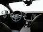 Volvo V60 T6 AWD Plus Dark | Trekhaak | Harman/Kardon | Dodehoekdetectie |