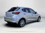 Mazda 2 1.5 Skyactiv-G Signature | Apple carplay| Head up display| Climate control| Rondom zicht camera| Parkeersensoren voor en achter|