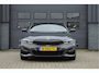 BMW 3-Serie 318i Business Edition | M-PAKKET | SCHUIFDAK | HIFI | CAMERA |