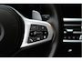 BMW 3-Serie 318i Business Edition | M-PAKKET | SCHUIFDAK | HIFI | CAMERA |