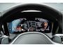 BMW 3-Serie 318i Business Edition | M-PAKKET | SCHUIFDAK | HIFI | CAMERA |