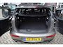 MINI Clubman Cooper S 2.0 Cooper S clubman Salt Serious Business | Dealer onderhouden | Panoramadak | Wij zijn op afspraak geopend! Graag bellen voor uw komst.