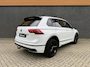 Volkswagen Tiguan 1.4 TSI eHybrid R-Line Pano IQ Light Matrix Trekhaak Ambi