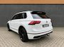 Volkswagen Tiguan 1.4 TSI eHybrid R-Line Pano IQ Light Matrix Trekhaak Ambi