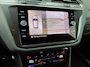 Volkswagen Tiguan 1.4 TSI eHybrid R-Line Pano IQ Light Matrix Trekhaak Ambi