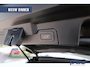 Land Rover Range Rover Evoque 2.0 Si4 Urban Series SE Leer / Pano / Cruise / Carplay / Trekhaak / Stoel verw.